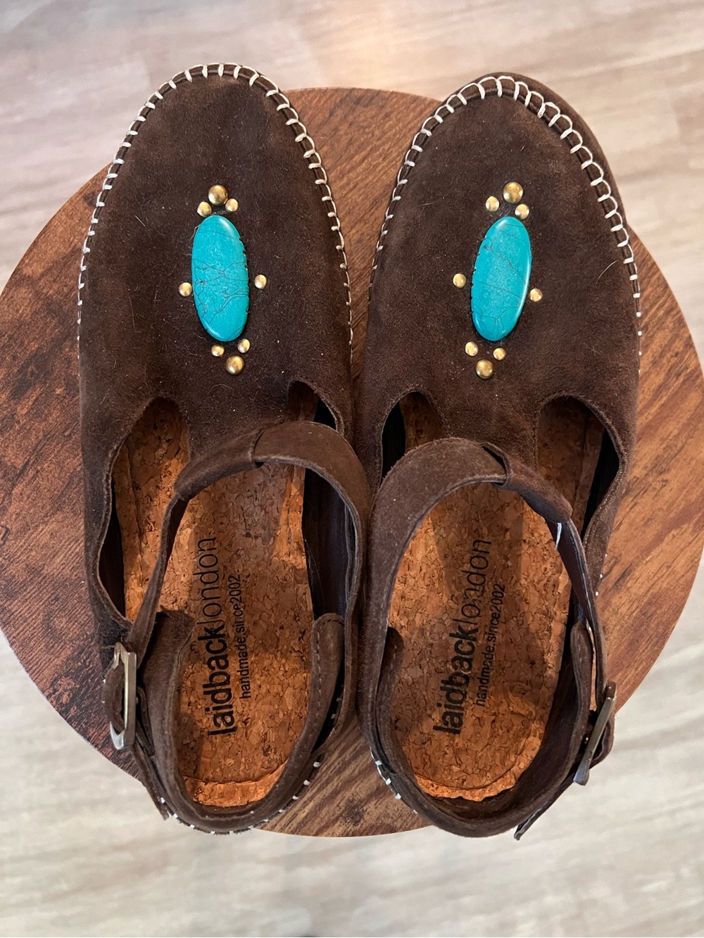 NEW LAIDBACK LONDON WANDERING WONDER MARY JANE SUEDE SHOES ✨